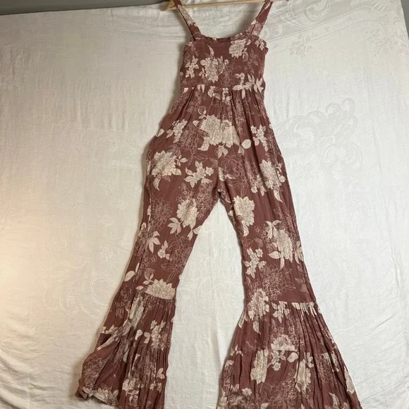 Mimi Chica Floral Jumpsuit - Brown and Cream - Picture 10 of 13